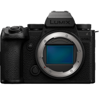 Цифрова фотокамера Panasonic Lumix S DC-S5M2XEE Body