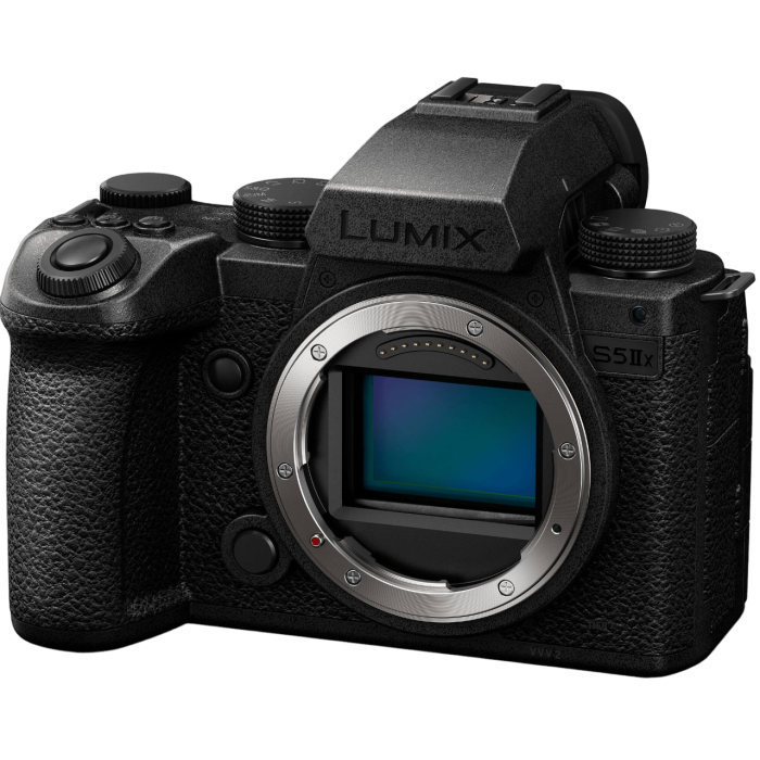Цифрова фотокамера Panasonic Lumix S DC-S5M2XEE Body