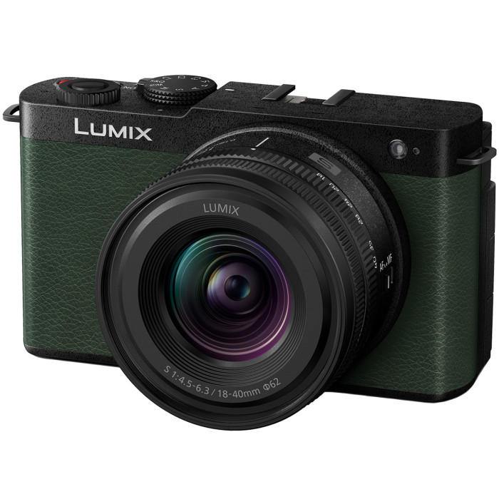 Цифрова фотокамера Panasonic Lumix S DC-S9NE-G Kit S-R1840E f/4.5-6.3 Dark Olive
