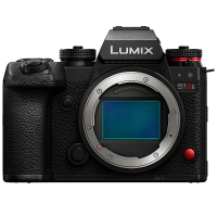 Цифровая Фотокамера Panasonic Lumix S DC-S1M2E Body