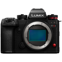 Цифровая Фотокамера Panasonic Lumix S DC-S1M2ESE Body