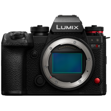 Цифрова фотокамера Panasonic Lumix S DC-S1M2ESE Body