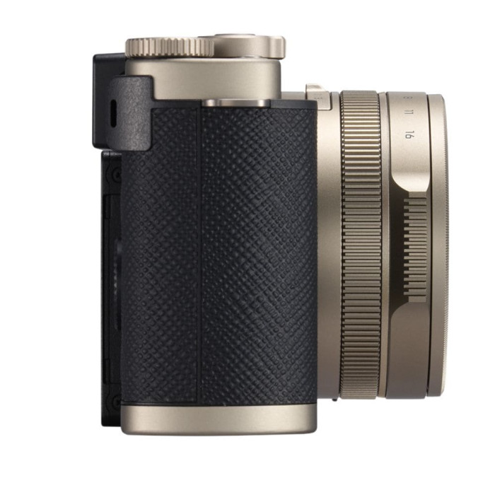 Цифрова фотокамера Panasonic Lumix DC-L10E-N