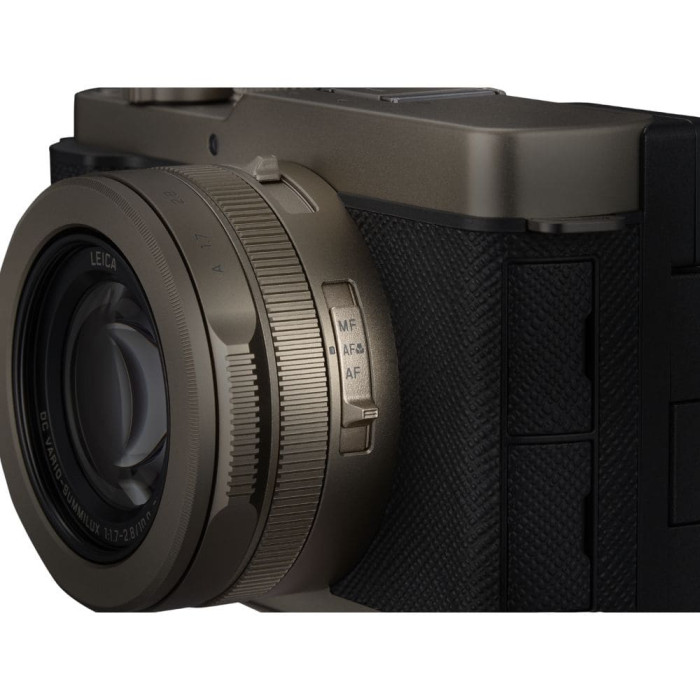 Цифрова фотокамера Panasonic Lumix DC-L10E-N