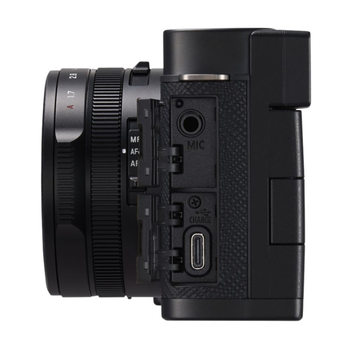 Цифрова фотокамера Panasonic Lumix DC-L10E-K (Black)
